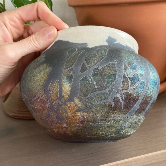 Vintage Raku Iridescent Wide Mouth Ceramic Vase - Picture 7 of 8